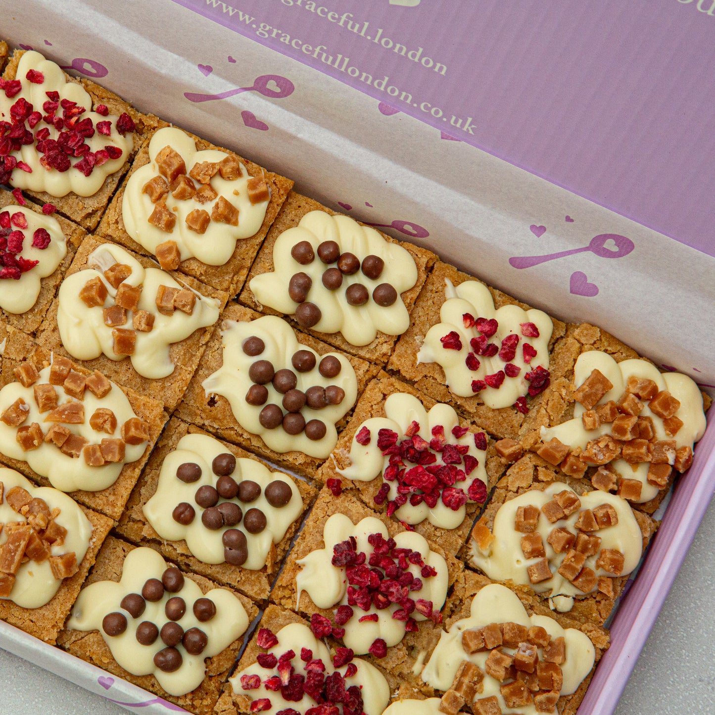 Signature Blondie Bites (Regular)