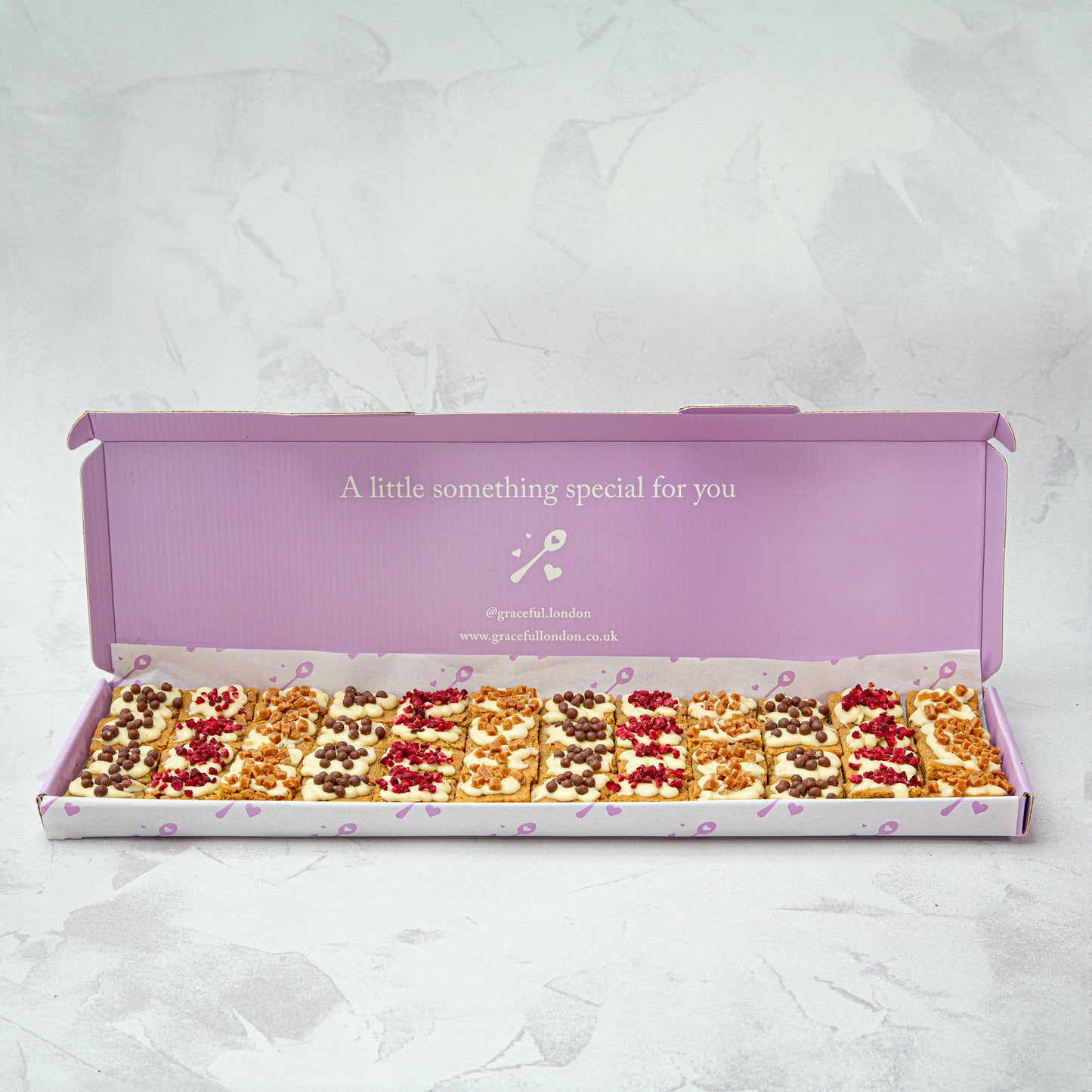 Signature Blondie Bites (Large)