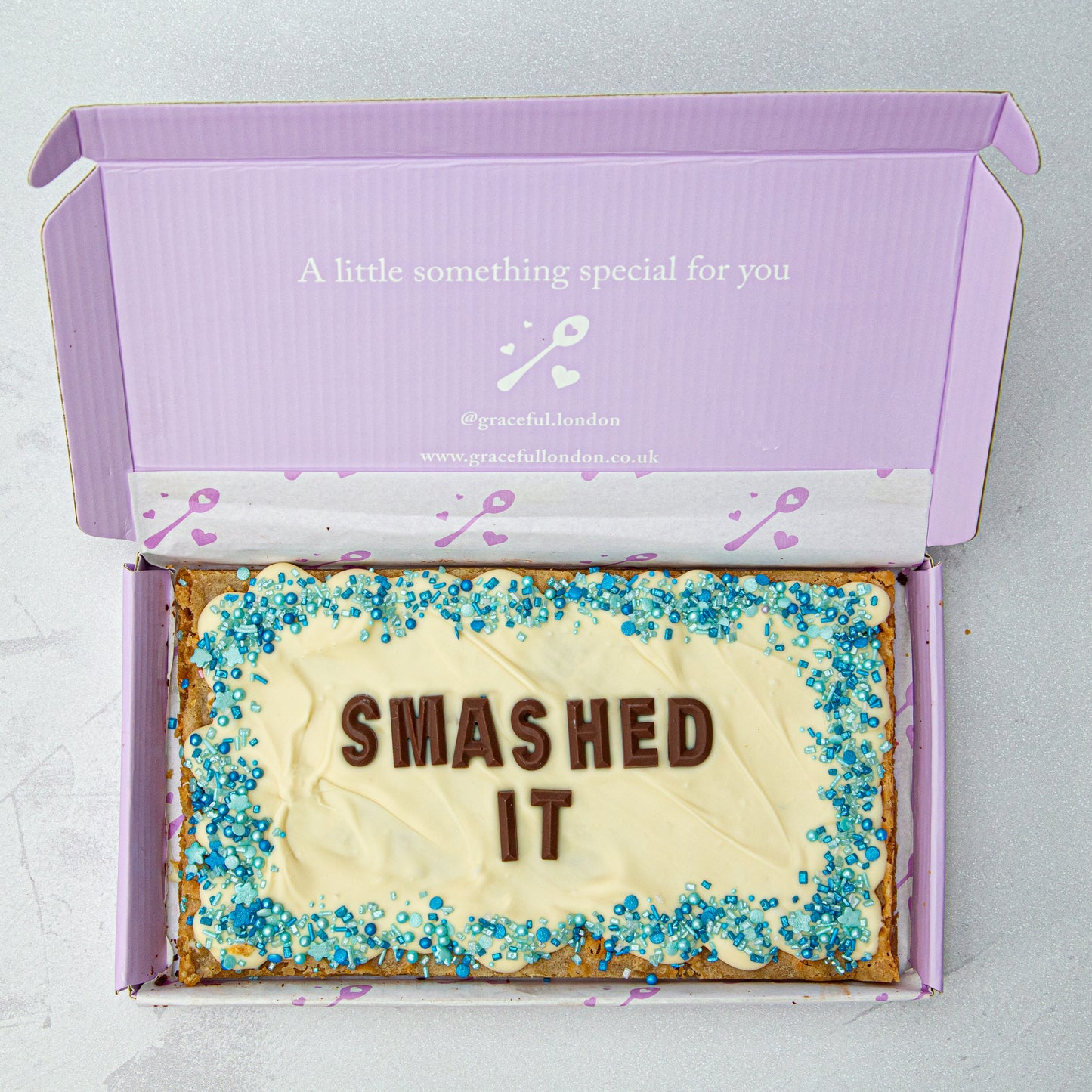 Personalised Congratulatory Blondie/Brownie Slab (Regular)