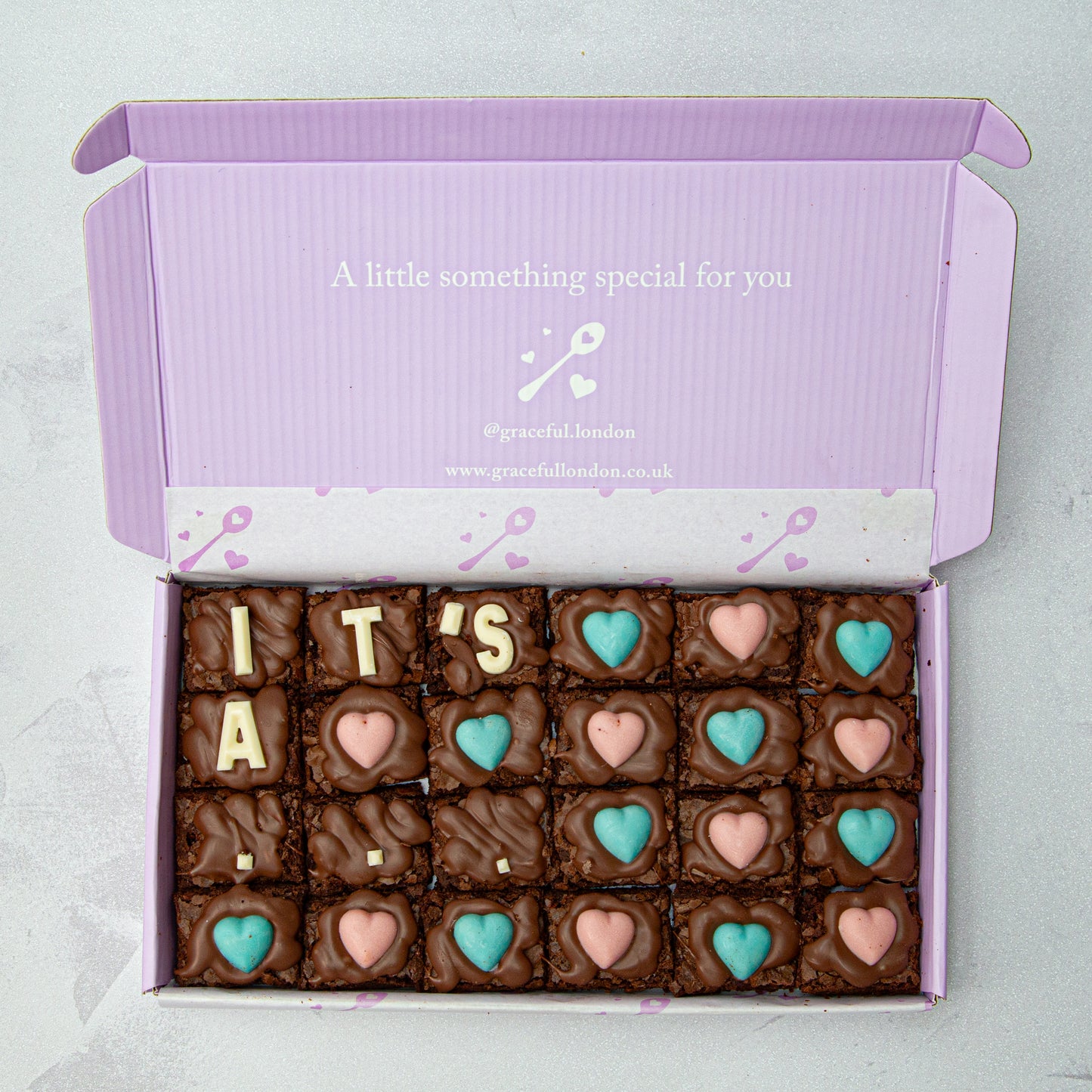 Personalised Baby Gender Reveal Blondie/Brownie Bites (Regular)